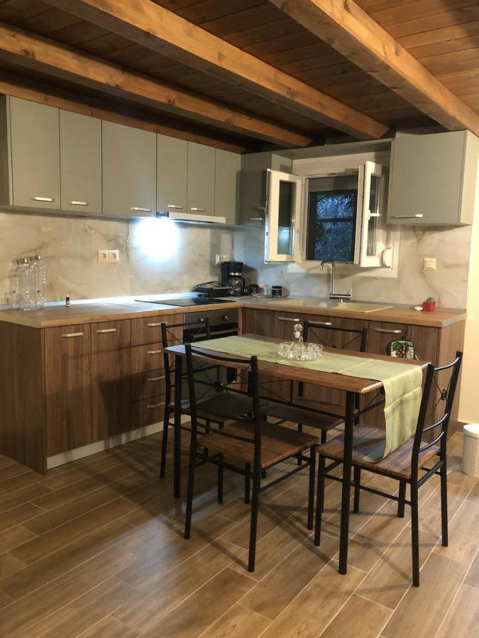Green Olive Studios 2 雅伊奥斯马马斯 外观 照片